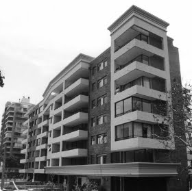Plazuela Las Dalias - Providencia / 1998